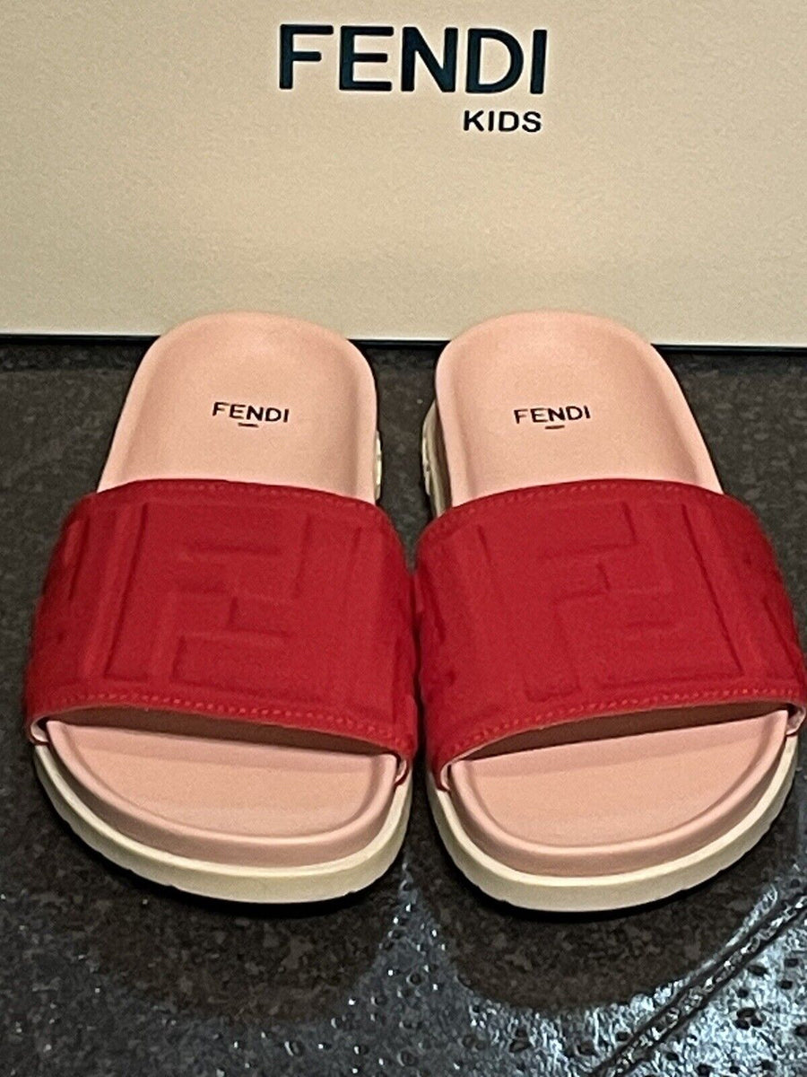 Fendi hot sale slides red