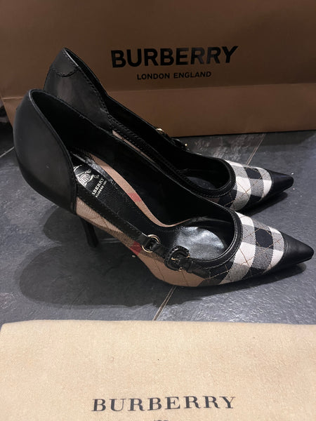 Burberry Black and Nova Check Heels