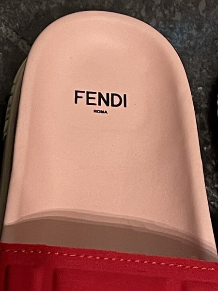Fendi Kids Red Unisex FF Logo Slides - V & G Luxe Boutique