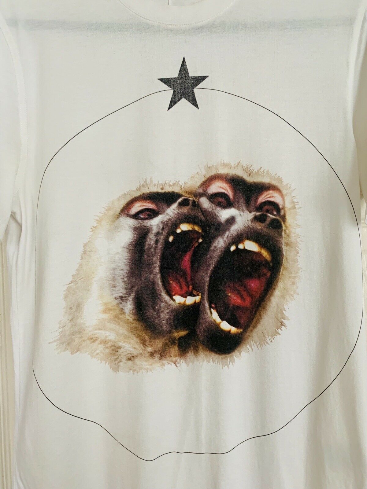 Givenchy t shirt monkey brothers best sale