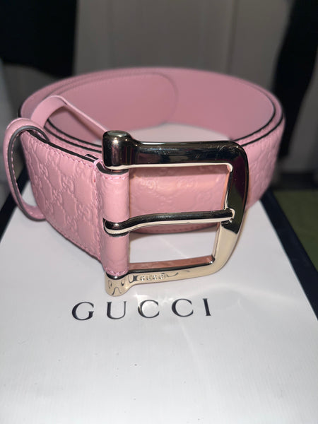 Gucci Women's Pink Leather GG Microguccissima Buckle Belt